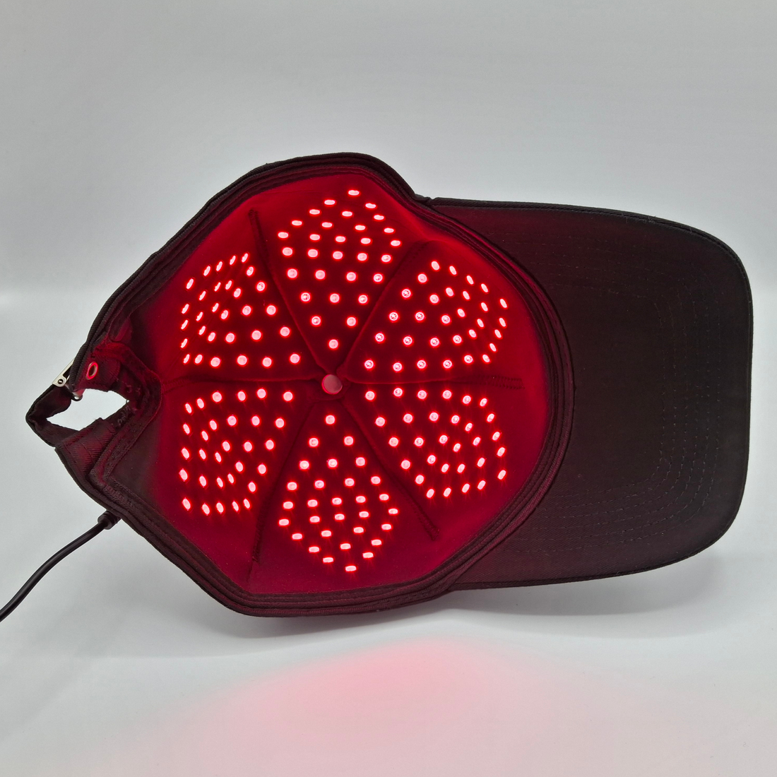 Light therapy cap for hair growth